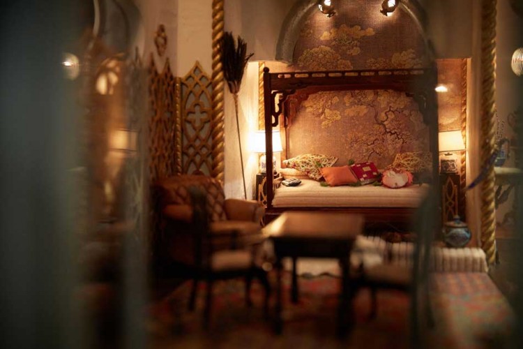 connecticut dollhouse